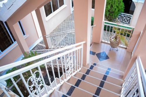 Skats, Nuoyong Empire Hotel in Va