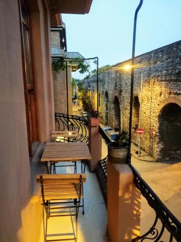 No 1 House By Valence - image 2