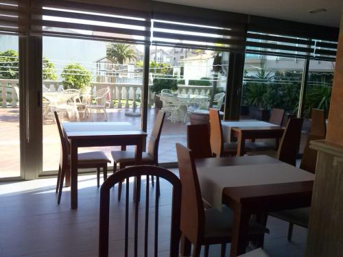 Hotel Piñeiro - image 5