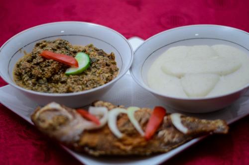 Ēdiens un dzērieni, Nuoyong Empire Hotel in Va