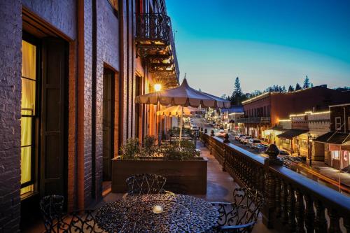 Bar/lounge, National Exchange Hotel in Nevada City (CA)