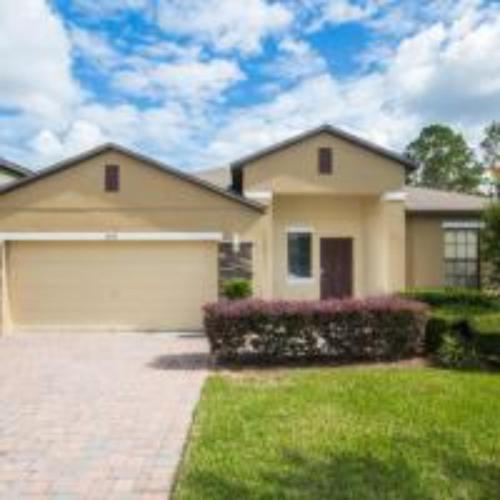 Robert's Cypress Pointe Vacation Home by IPG
