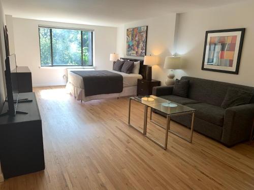 Lenox Hill Apartments 30 Day Stays - image 5