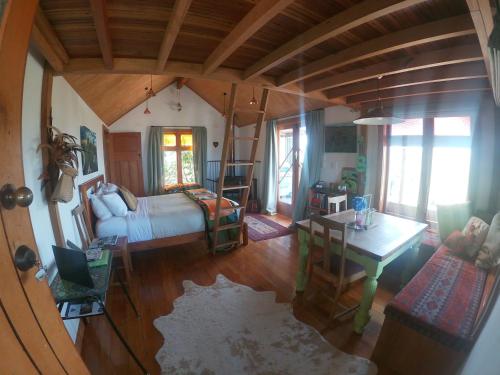 Rock Retreat B&B farmstay in ไวอิโตโม