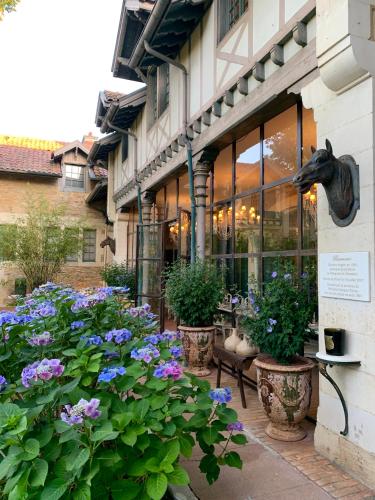 Beaumanoir Small Luxury Boutique Hotel