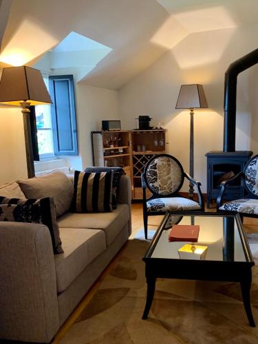 2 bedrooms, 4 beds