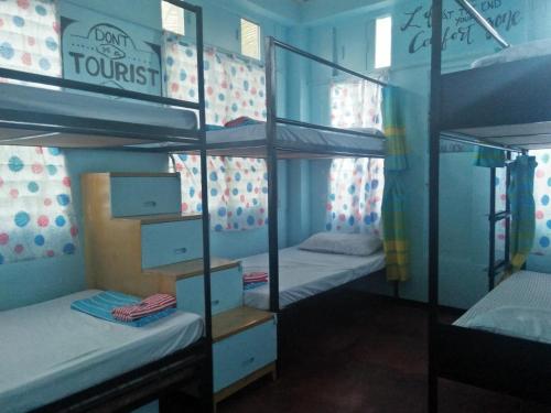 1 bunk bed
