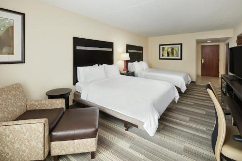 Holiday Inn Express & Suites I-26 & Us 29 At Westgate Mall, an IHG Hotel