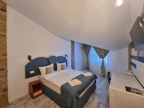 Hotel Sunrise Room Type - Double Room Hotel