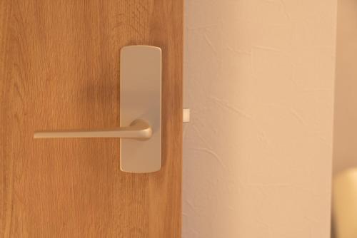 One-Bedroom Apartment image 7