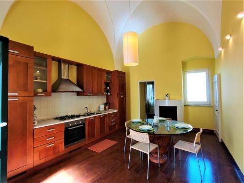 Casa Emma-Dimora caratteristica con affaccio sul centro storico di Specchia