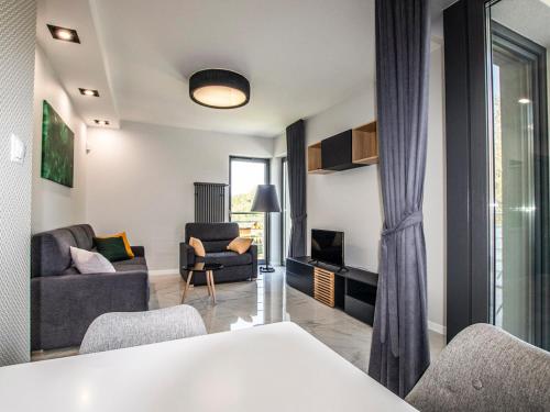 Studio Apartment image 4