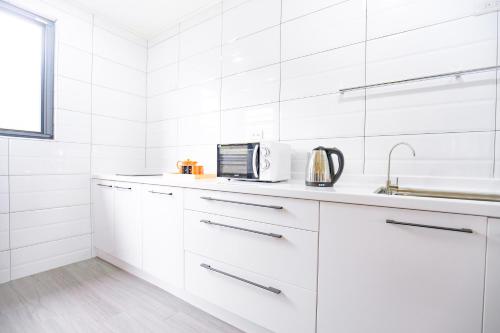 Kitchen, 亞窩行館 Yao Guesthouse in Matsu Island
