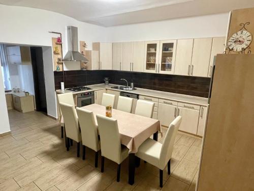 Arviz Apartman in Eszaki Varos