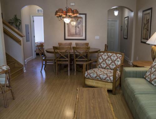 Luxury Villa Amidst Thrilling Theme Parks in Orlando - Four Bedroom #1 - image 7