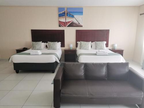 Apartment room in Margate Beach Lodge