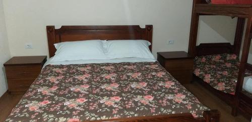 Bujtina Hadër Xhebro