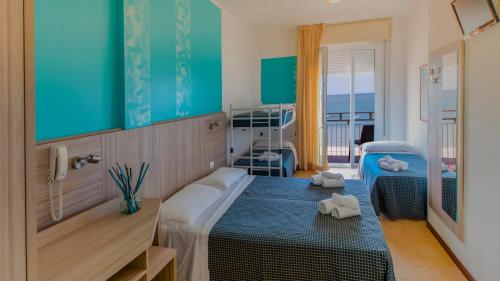 Hotel President's Room Type - Family Room with Balcony and Sea View Hotel President's Room Type - Family Room with Balcony and Sea View