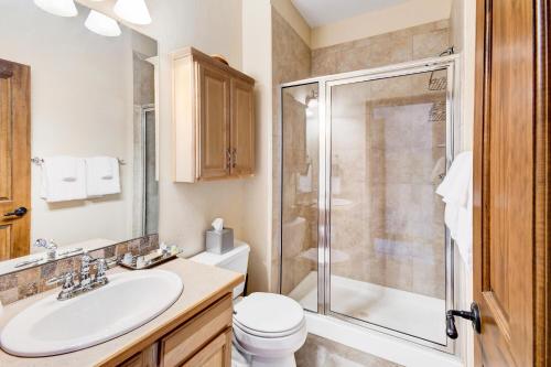New Luxury Villa #558 Near Resort Hot Tub & Views - FREE Activities & Equipment Rentals Daily - image 8