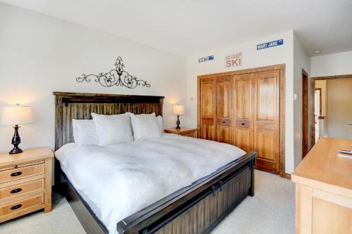 New Luxury Villa #524 Near Resort Hot Tub & Views - FREE Activities & Equipment Rentals Daily - image 7