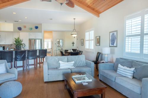 BB923 - Seaside Haus home - image 6