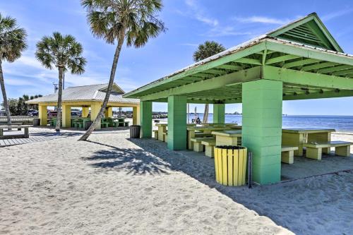 Cozy Home with Ocean View 5 Mi to Keaton Beach - image 3
