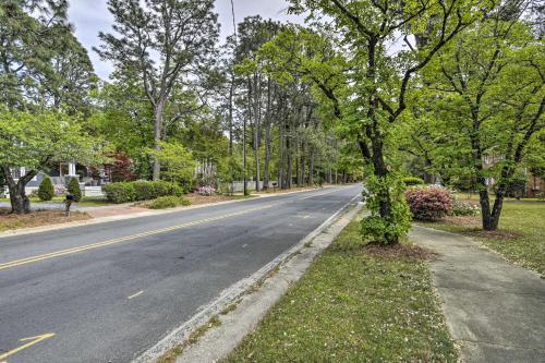 Quaint Apt with Yard 1 Mi to Nature Preserve! in Southern Pines (NC)