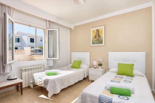 Villa Yolanda - Cala'n Porter - image 11