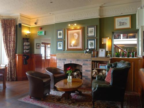 The Gladstone - image 3