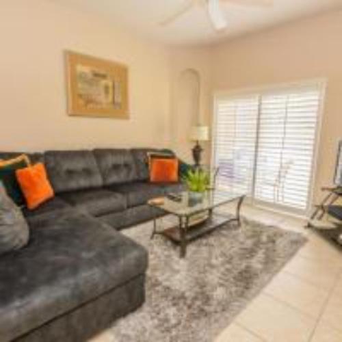Lynval's Regal Palms Resort Townhome by IPG Florida - image 4