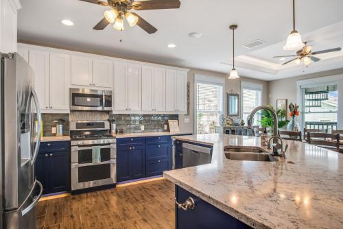 Marlin Azul home - main image