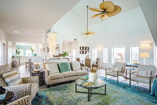 Sandcastle Beach House home - image 3