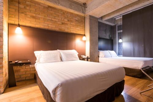 Superior Double or Twin Room room in Hotel 5 Elementos Corferias by HBP