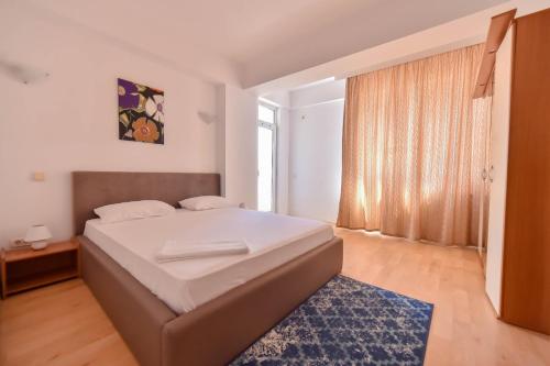 MAMAIA SAMMERLAND APARTAMENT 3 camere in 马马亚