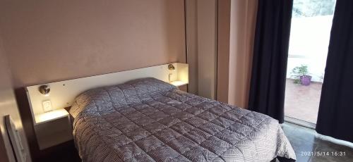 Two-Bedroom Apartment image 3