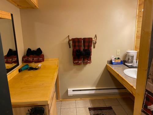 The Fishing Bear Lodge - image 6
