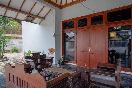 RedDoorz Plus near Jogja City Mall 5 near Sindu Kusuma Edupark