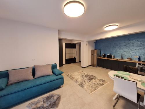 Sunshine Apartment by Building Stefan Mamaia Nord