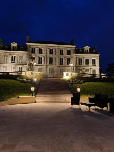 Château du Rollin Orléans - La Chapelle St Mesmin