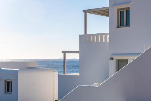 Remezzo Bayfront Suites Astypalaia