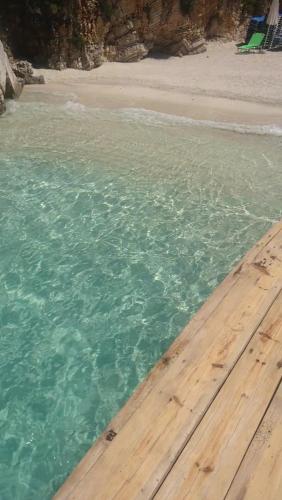 Ilias House - image 5