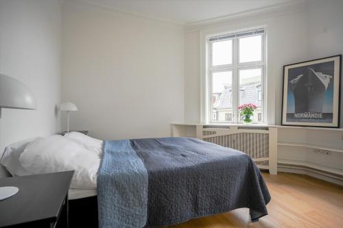 Spacious and Bright Duplex Apartment with a Terrace - image 14