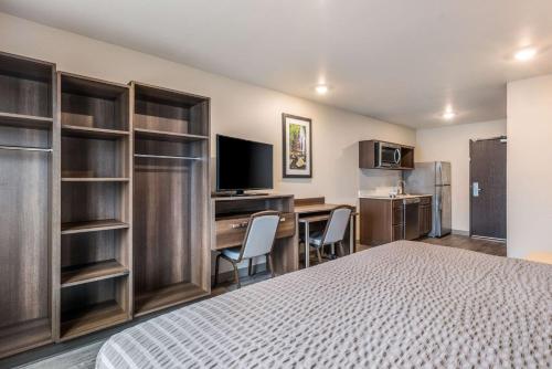 WoodSpring Suites Linden in ليندن / نيوجيرسي