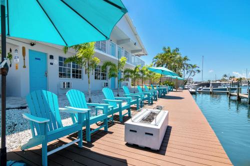 Latitude 26 Waterfront Boutique Resort - Fort Myers Beach