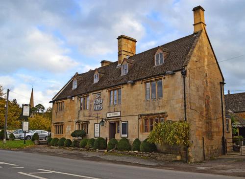 Cotswold Thatched Cottage