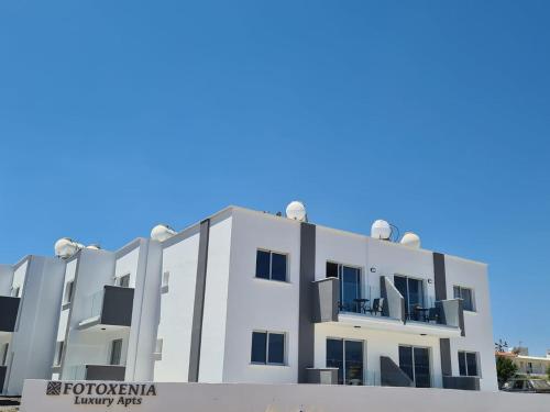 Hotelli välisilme, Fotoxenia Luxury Apts in Paralimni