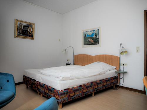 Mutter Siepe - image 11