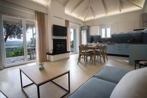 Astrali Stone Villas in Paramythia