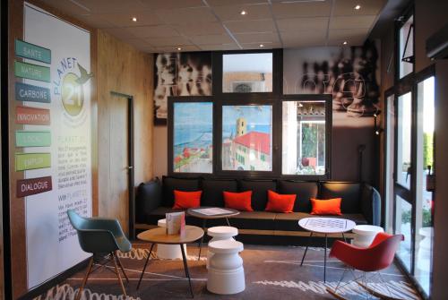 ibis Hyeres Centre - image 4