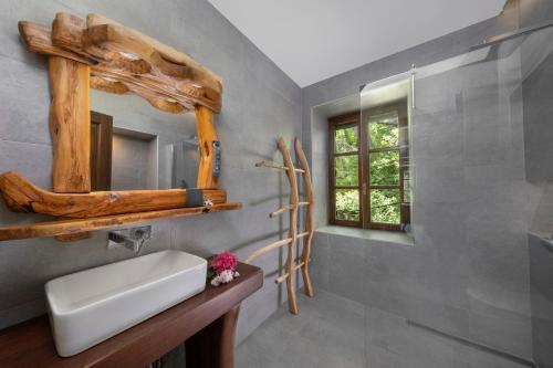 Palios Stathmos - image 3